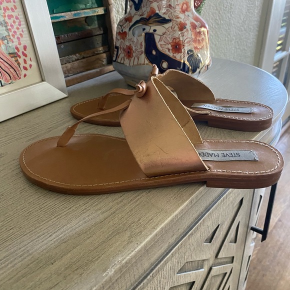 Steve Madden Leather Copper Sandals - Picture 4 of 6